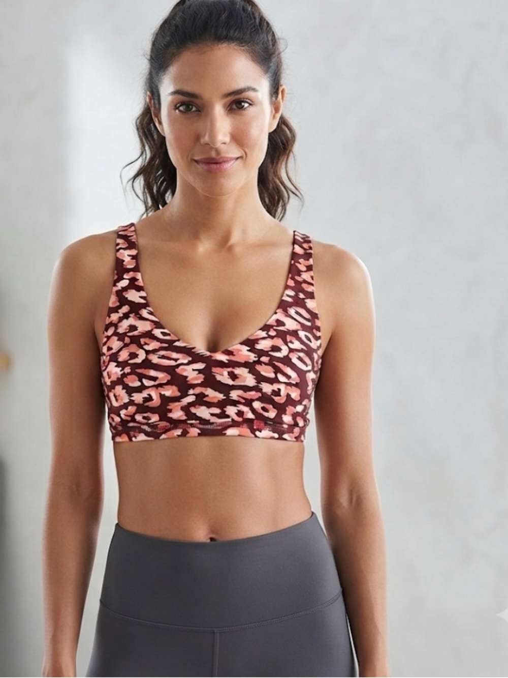 OFFLINE By Aerie Goals Plunge Sports Bra